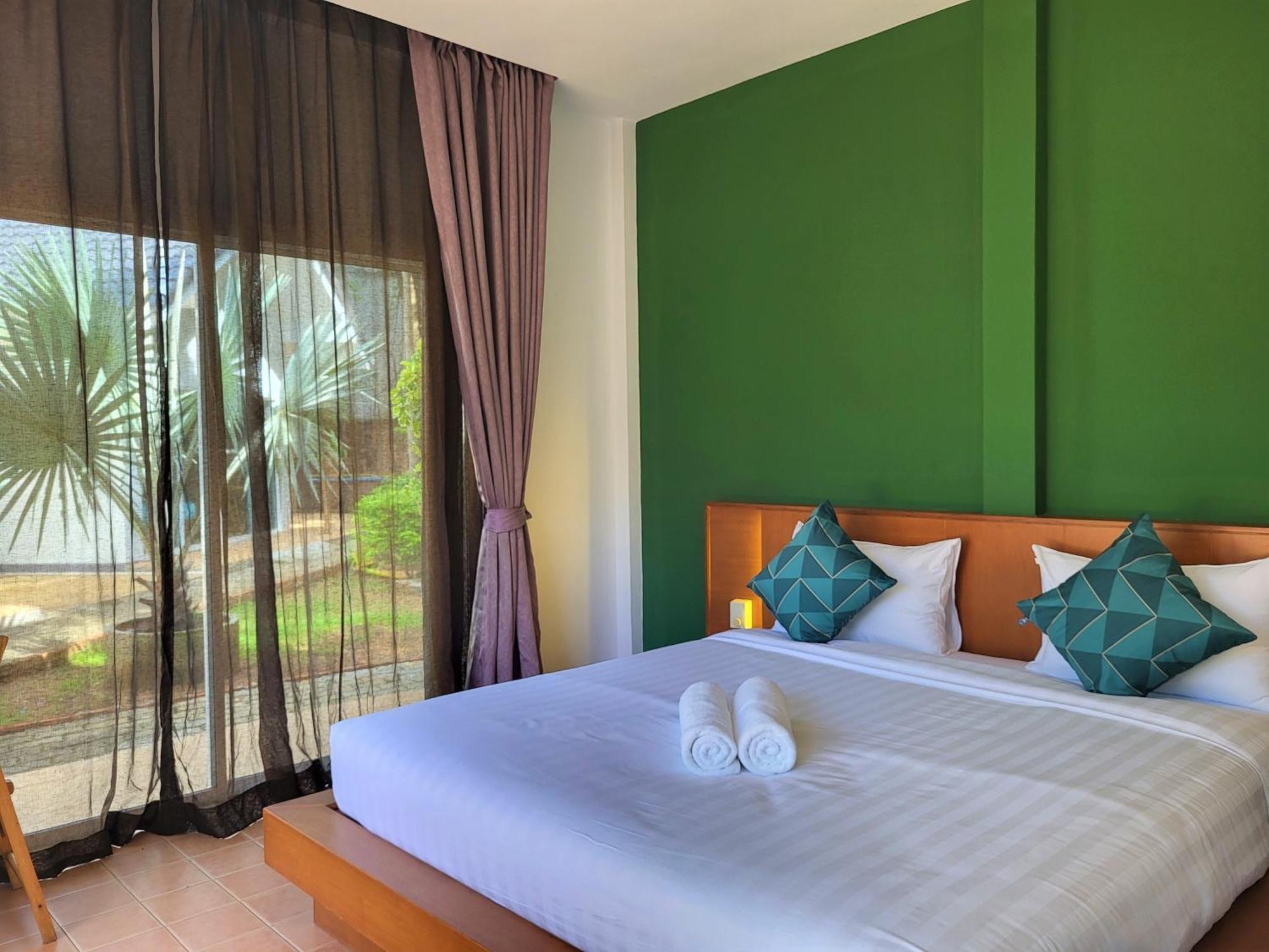 Blue Palm Kata Resort Exterior photo