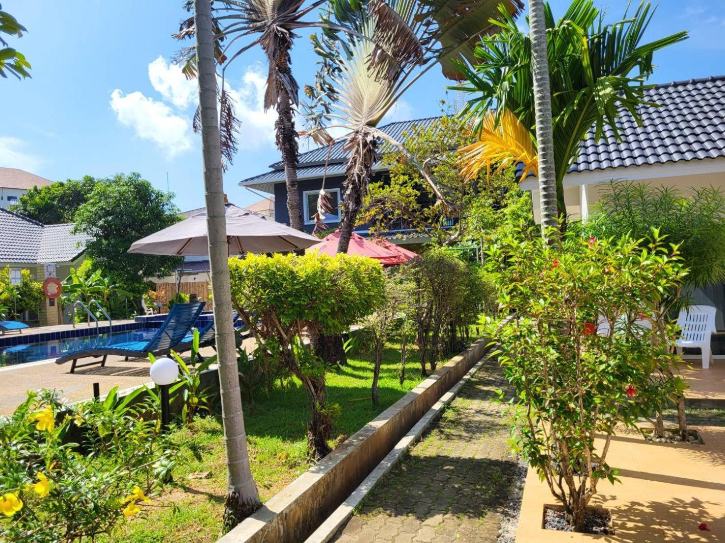 Blue Palm Kata Resort Exterior photo