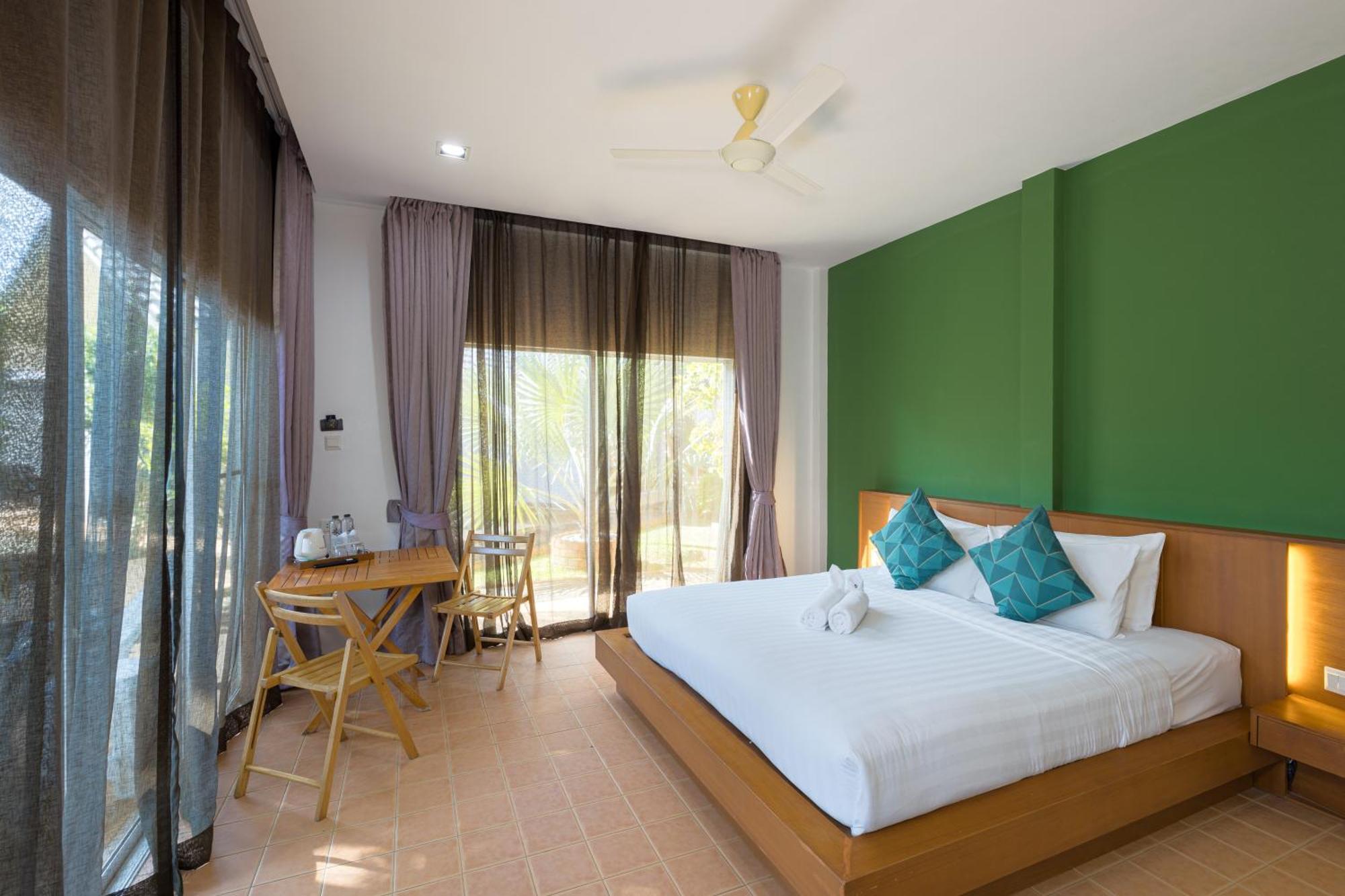 Blue Palm Kata Resort Exterior photo